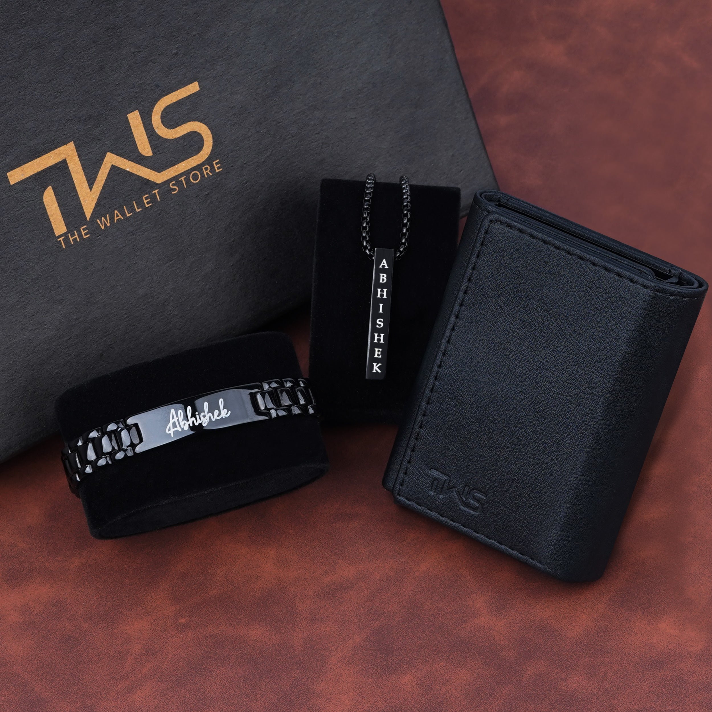 Personalized Maverick Trio Cardholder, Necklace & Bracelet Gift Set