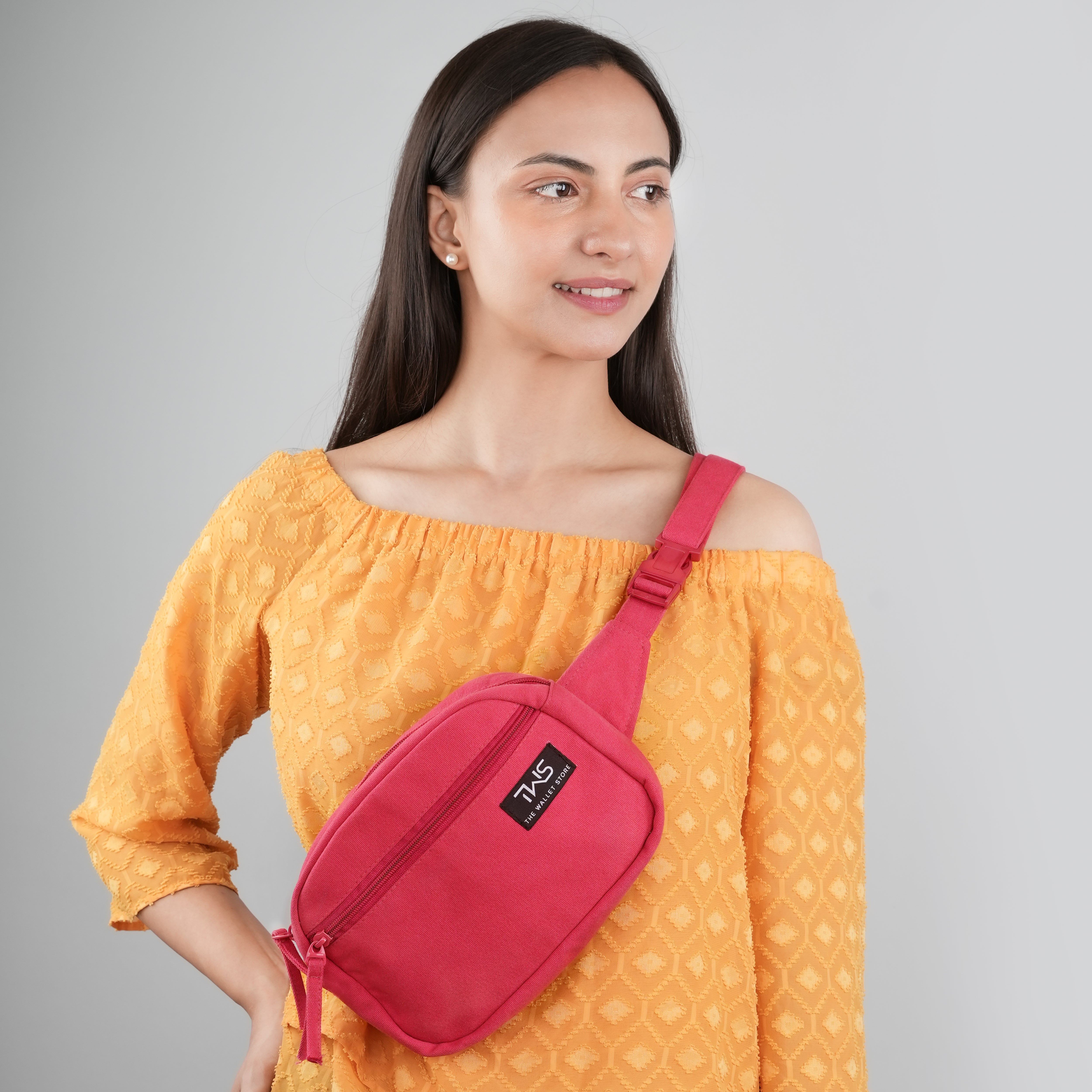 Urban Trek Canvas Fanny Bag - Red