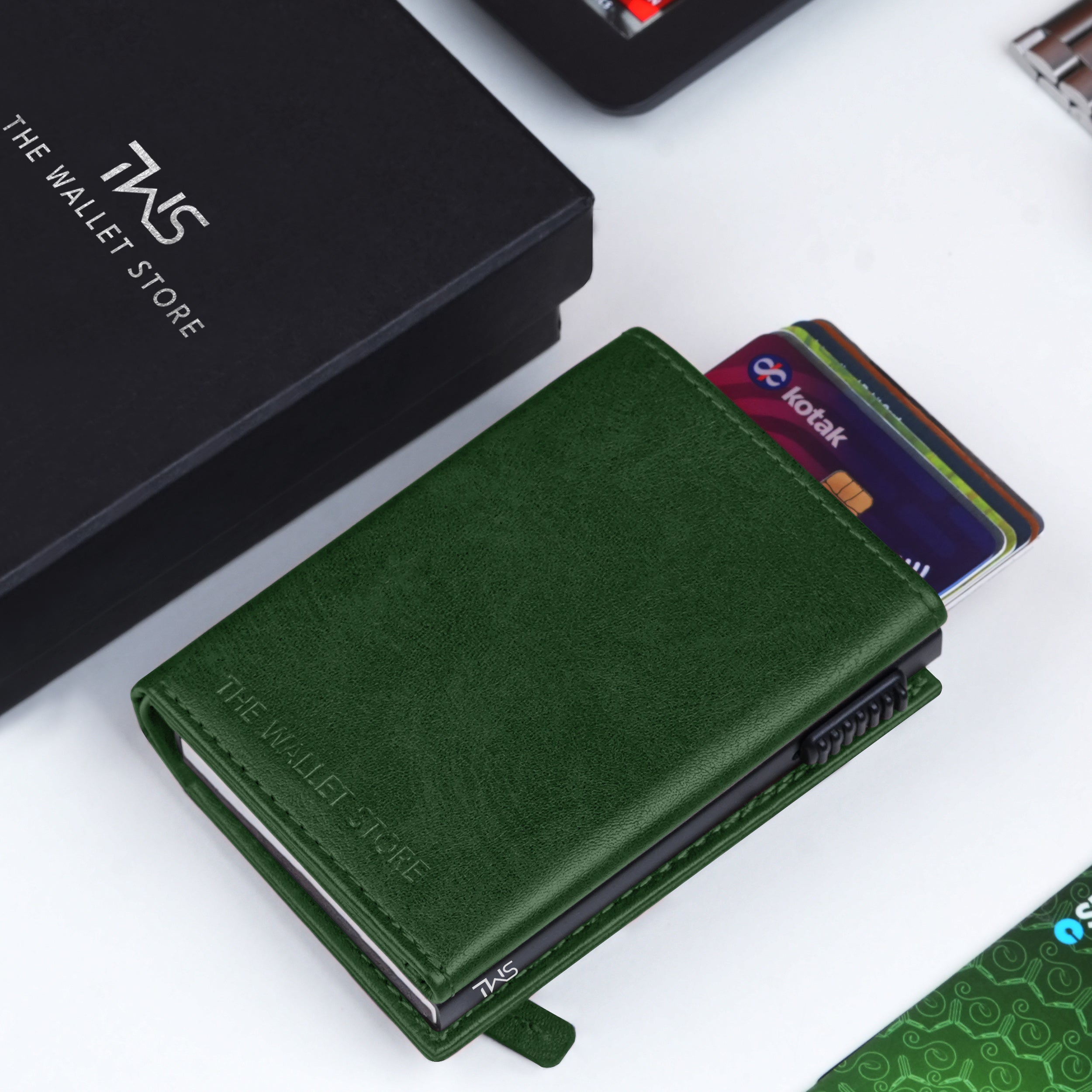 Defender RFID Protected Wallet Cardholder - Green